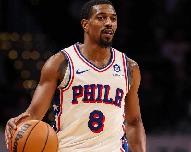 开云登录-勇士过渡期步步维艰 库里甘心接受平庸和陨落吗？